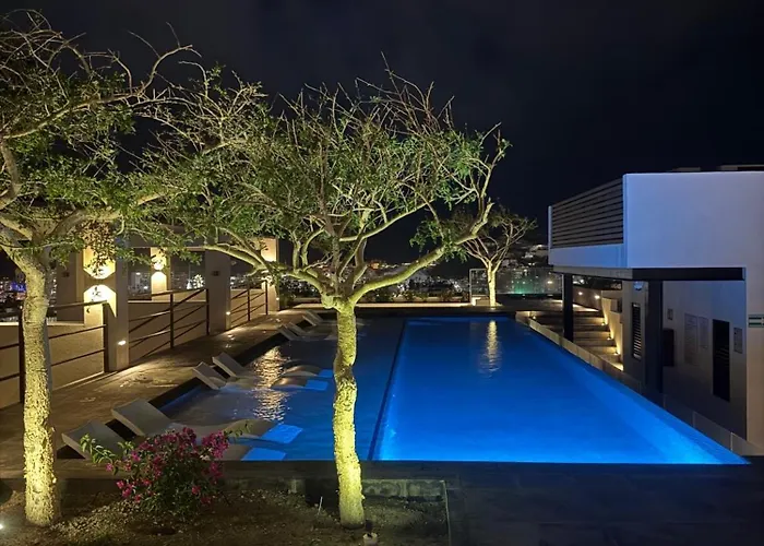 Apartamento Rooftop Escape • Walk To • Luxury Cabo San Lucas